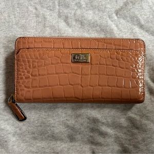 NWOT Rare Coach Glossy Conventional Wallet Croc Embossed